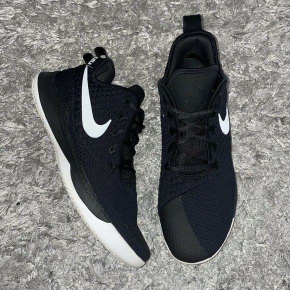 Nike Men\'s LeBron Witness 3 Athletic Shoes Black/W main image 2